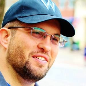 Meet your Posher, Bobby